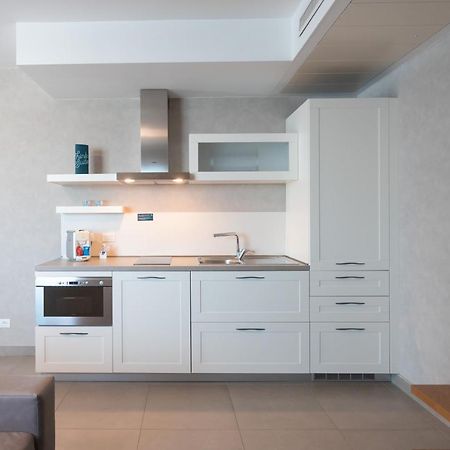 Mosella Suite Hotel Sottomarina Buitenkant foto